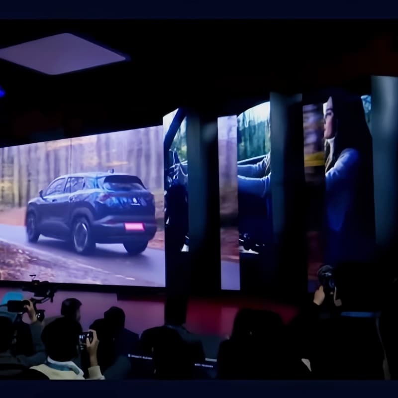 Proyecto deslizante y giratorio: lanzamiento del nuevo vehículo Maruti Suzuki